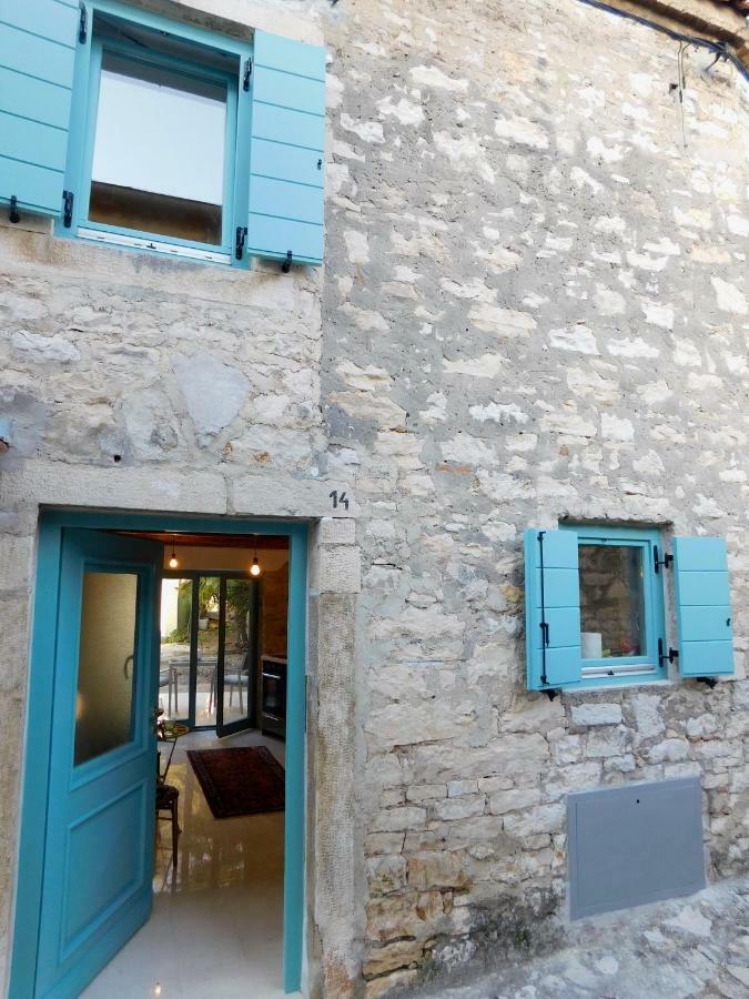 Bezauberndes Steinhaus Mit Garten In Der Altstadt Von Rovinj Exterior foto